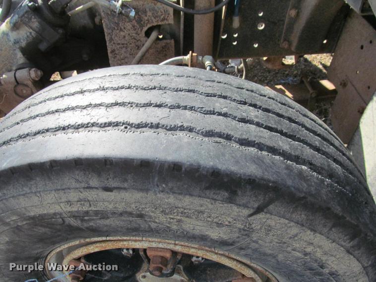 image for item J2538 1991 GMC TopKick dump truck