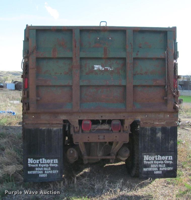 image for item J2538 1991 GMC TopKick dump truck