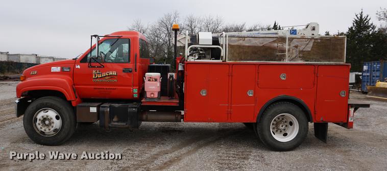 image for item J5644 1998 GMC C7500 service truck