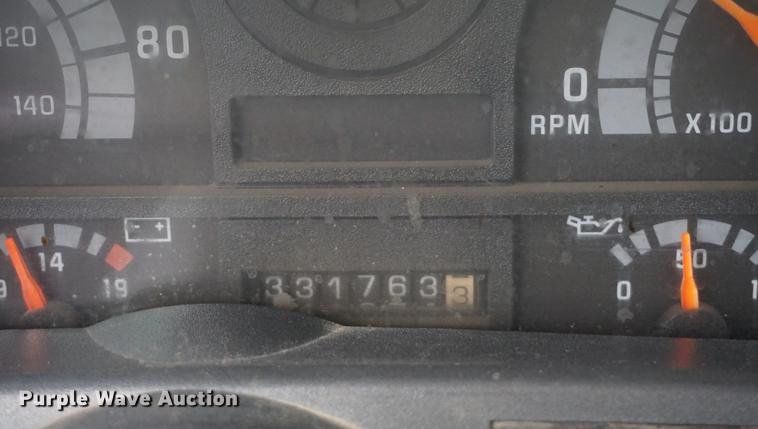 image for item J5644 1998 GMC C7500 service truck