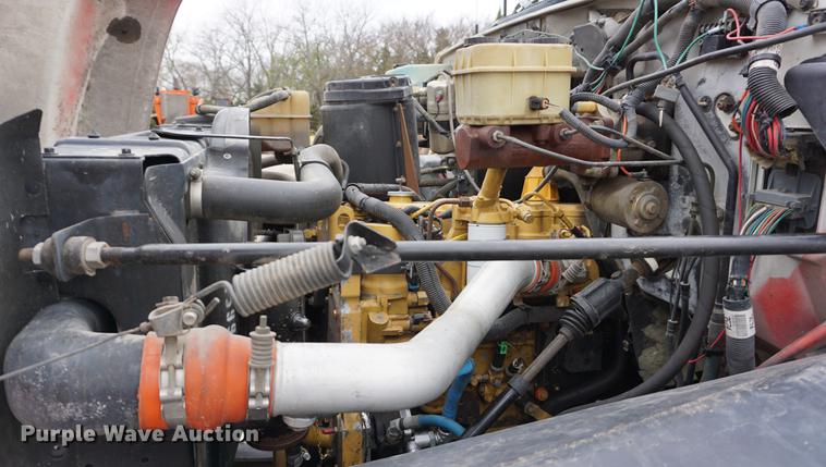 image for item J5644 1998 GMC C7500 service truck