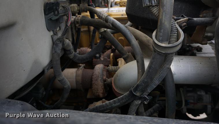 image for item J5644 1998 GMC C7500 service truck