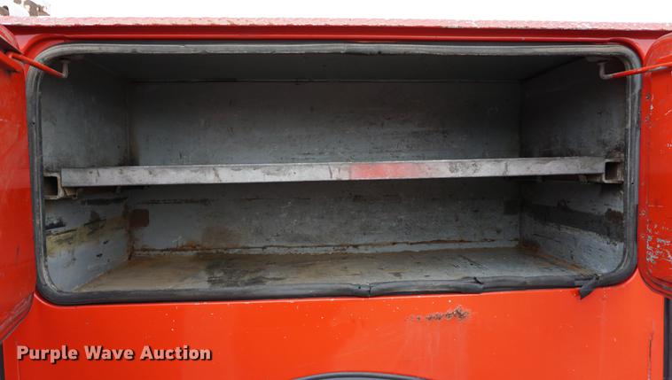 image for item J5644 1998 GMC C7500 service truck