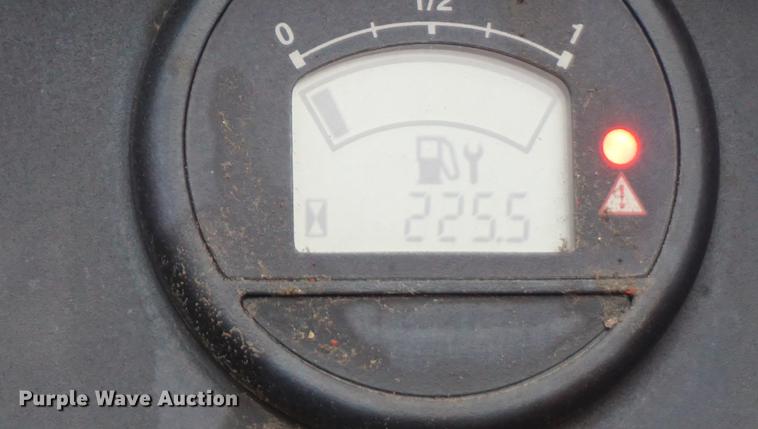 image for item J5644 1998 GMC C7500 service truck