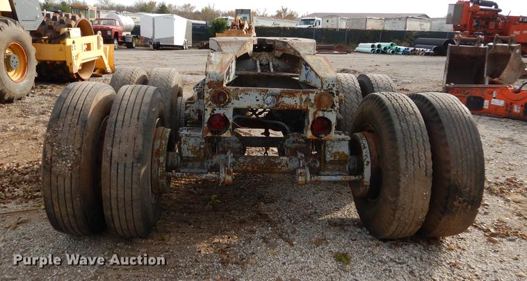 image for item J5645 1952 trailer dolly converter