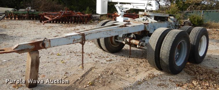 image for item J5645 1952 trailer dolly converter
