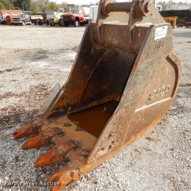 image for item J5647 Esco XDP excavator bucket