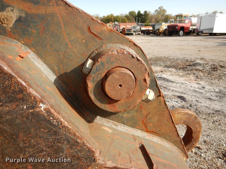image for item J5647 Esco XDP excavator bucket