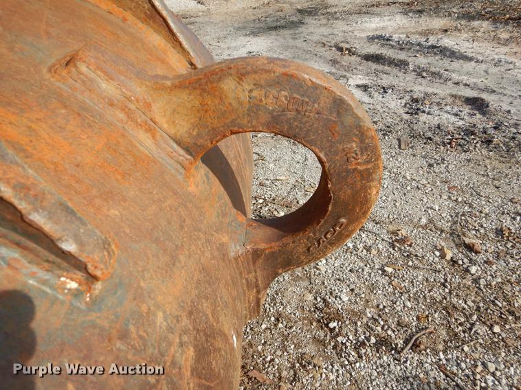 image for item J5647 Esco XDP excavator bucket