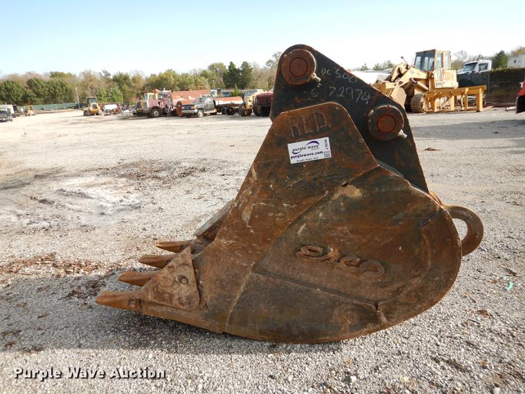 image for item J5648 Esco excavator bucket