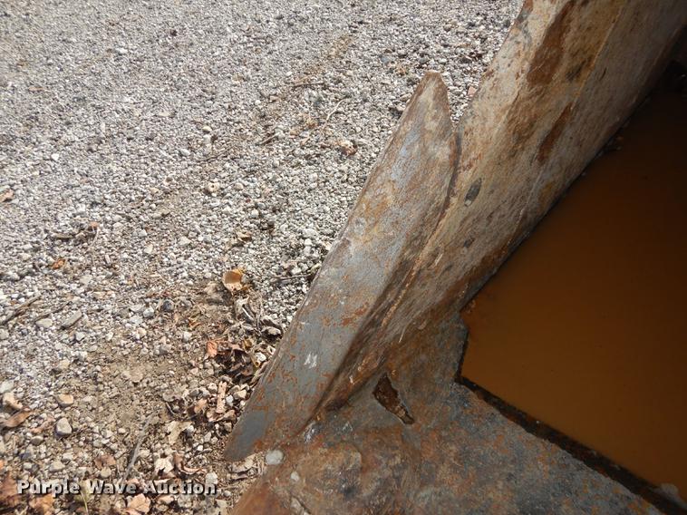 image for item J5648 Esco excavator bucket