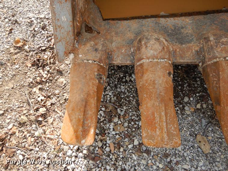 image for item J5648 Esco excavator bucket