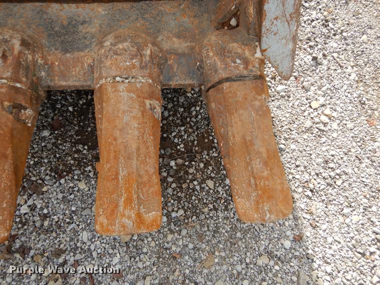 image for item J5648 Esco excavator bucket