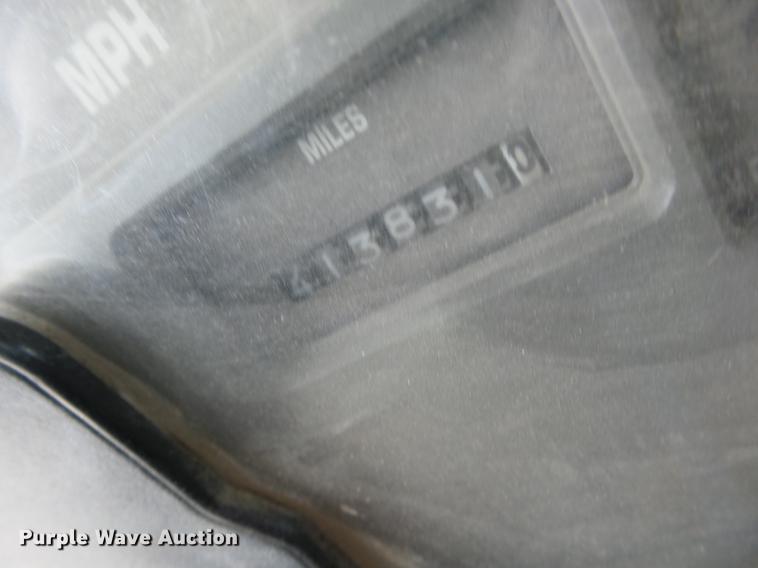 image for item J8582 1993 International 4900 dump truck