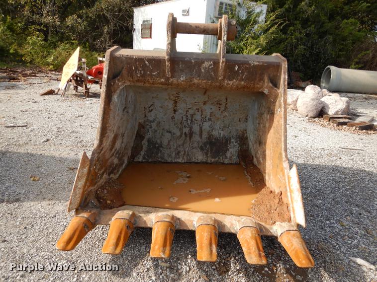 image for item K5817 Esco XDP excavator bucket