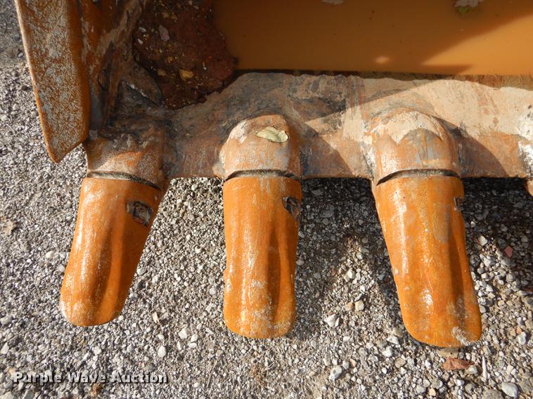 image for item K5817 Esco XDP excavator bucket