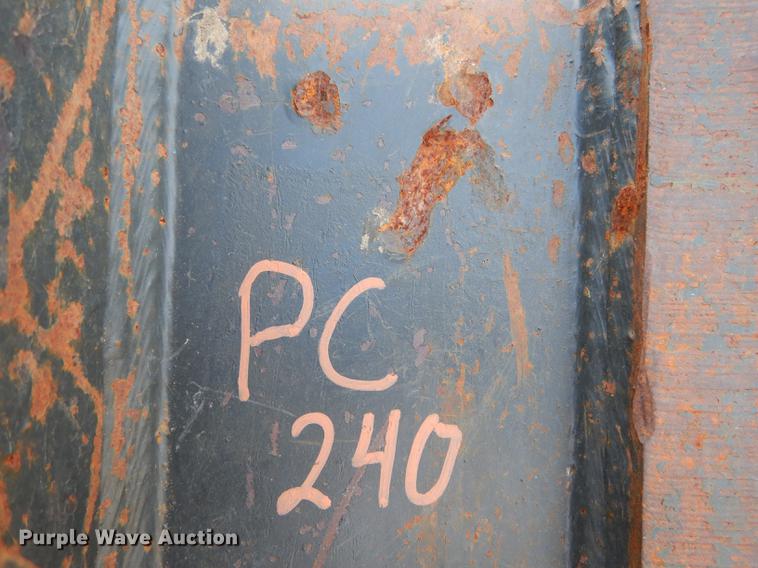 image for item K5819 Esco HDP excavator bucket
