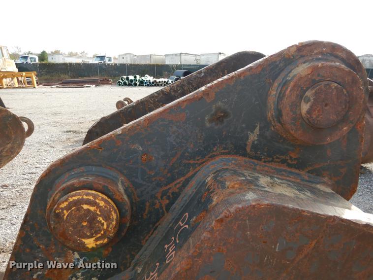 image for item K5819 Esco HDP excavator bucket