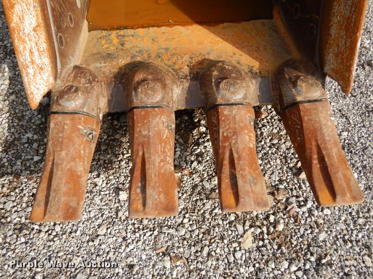 image for item K5819 Esco HDP excavator bucket