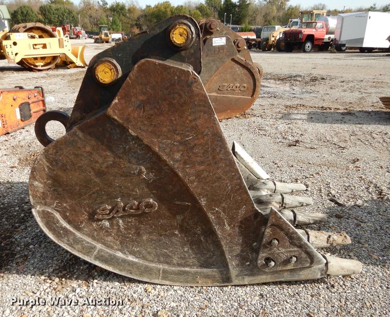 image for item K5820 Esco HDP excavator bucket