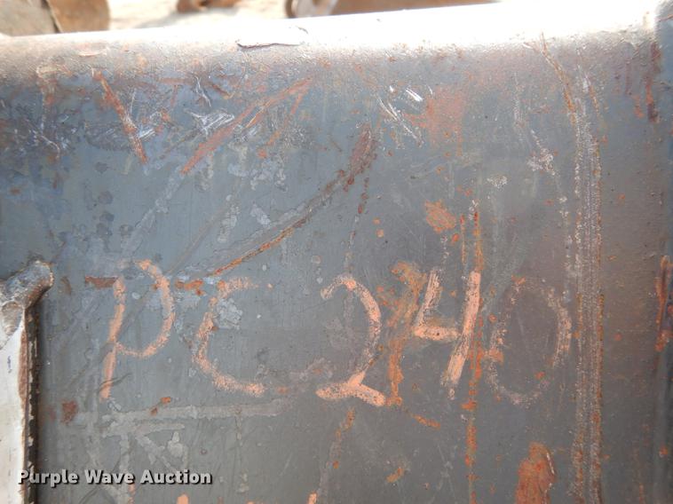 image for item K5820 Esco HDP excavator bucket