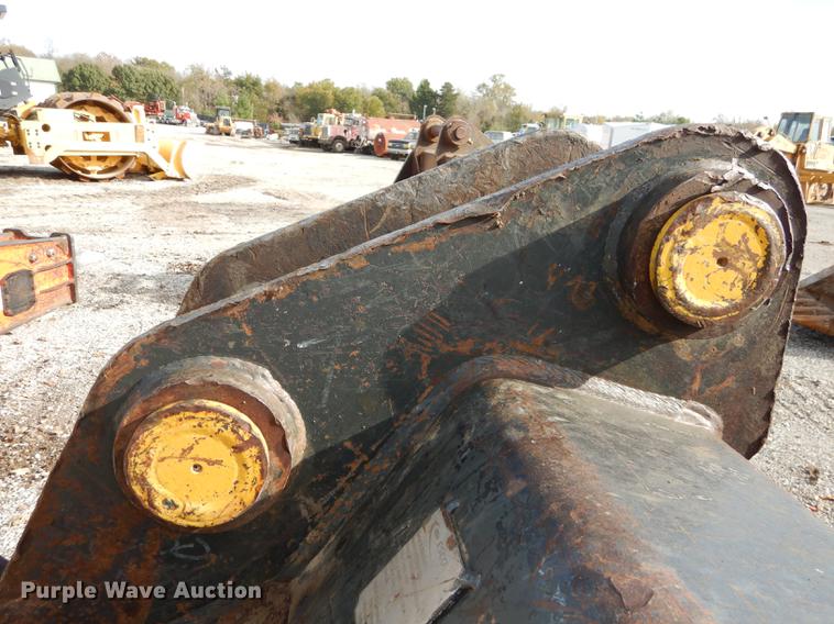 image for item K5820 Esco HDP excavator bucket