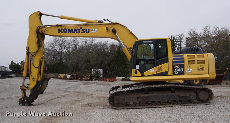 image for item K5823 2013 Komatsu PC240LC-10 excavator