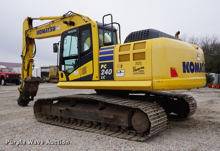 image for item K5823 2013 Komatsu PC240LC-10 excavator