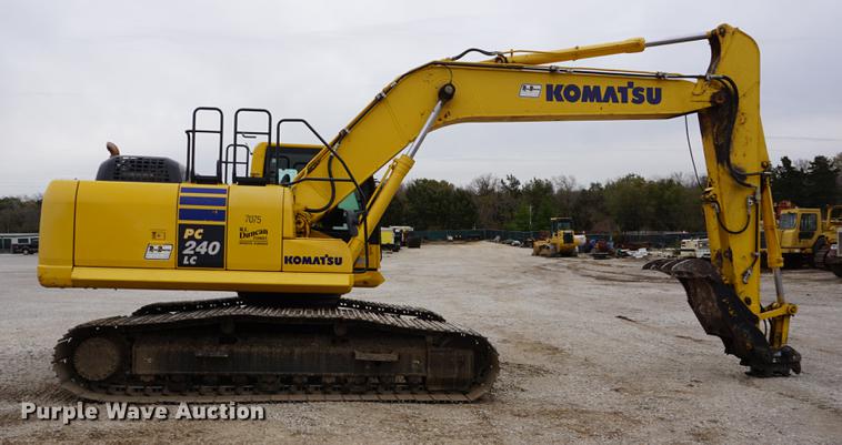 image for item K5823 2013 Komatsu PC240LC-10 excavator