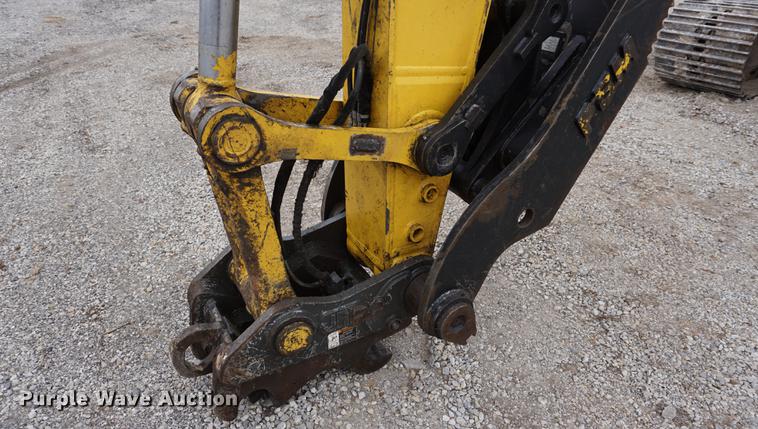 image for item K5823 2013 Komatsu PC240LC-10 excavator