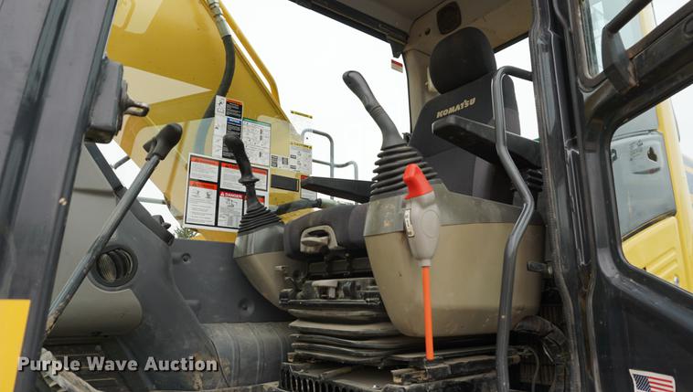 image for item K5823 2013 Komatsu PC240LC-10 excavator