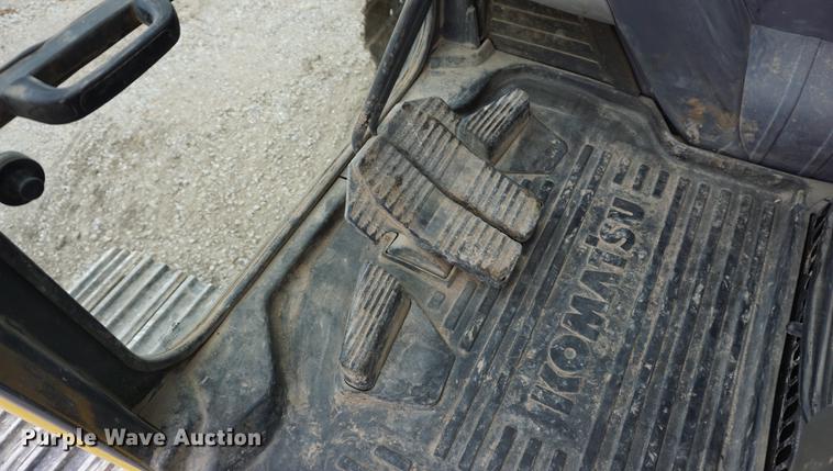 image for item K5823 2013 Komatsu PC240LC-10 excavator