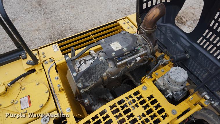 image for item K5823 2013 Komatsu PC240LC-10 excavator