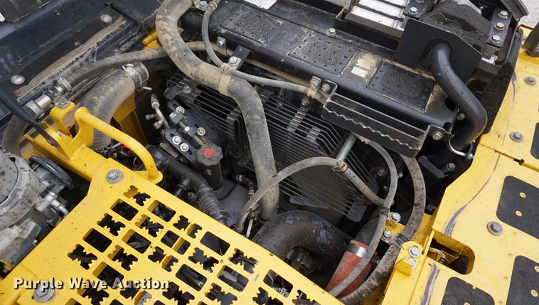 image for item K5823 2013 Komatsu PC240LC-10 excavator