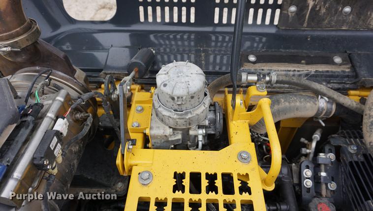 image for item K5823 2013 Komatsu PC240LC-10 excavator