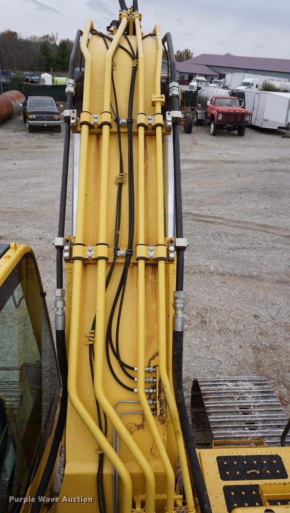 image for item K5823 2013 Komatsu PC240LC-10 excavator