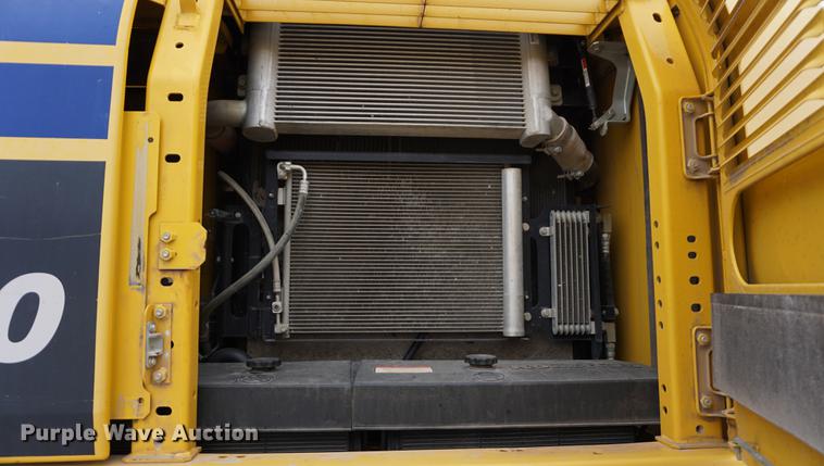 image for item K5823 2013 Komatsu PC240LC-10 excavator