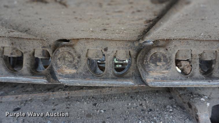 image for item K5823 2013 Komatsu PC240LC-10 excavator