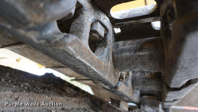 image for item K5823 2013 Komatsu PC240LC-10 excavator
