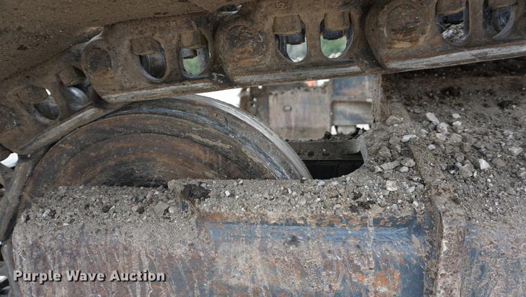 image for item K5823 2013 Komatsu PC240LC-10 excavator