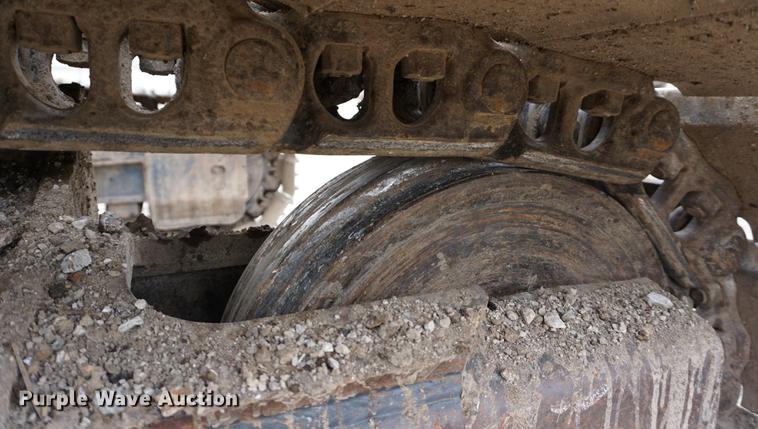 image for item K5823 2013 Komatsu PC240LC-10 excavator