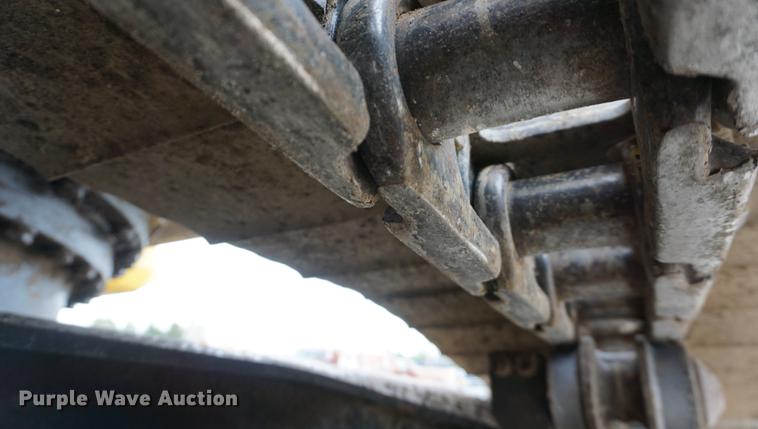 image for item K5823 2013 Komatsu PC240LC-10 excavator