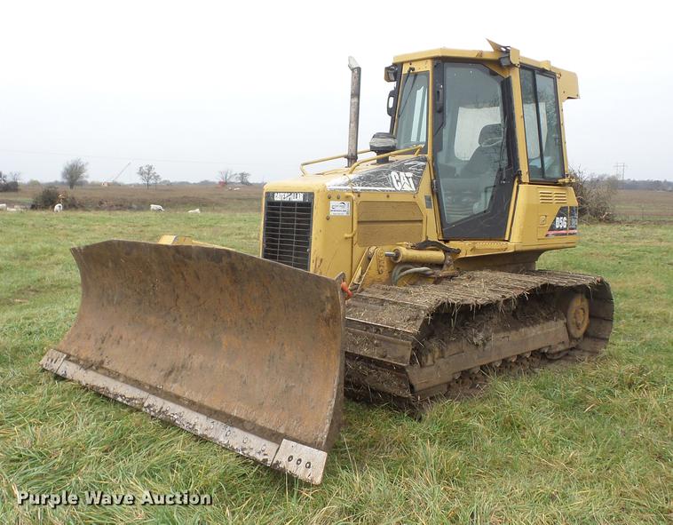 image for item K6329 2001 Caterpillar D5G LGP dozer