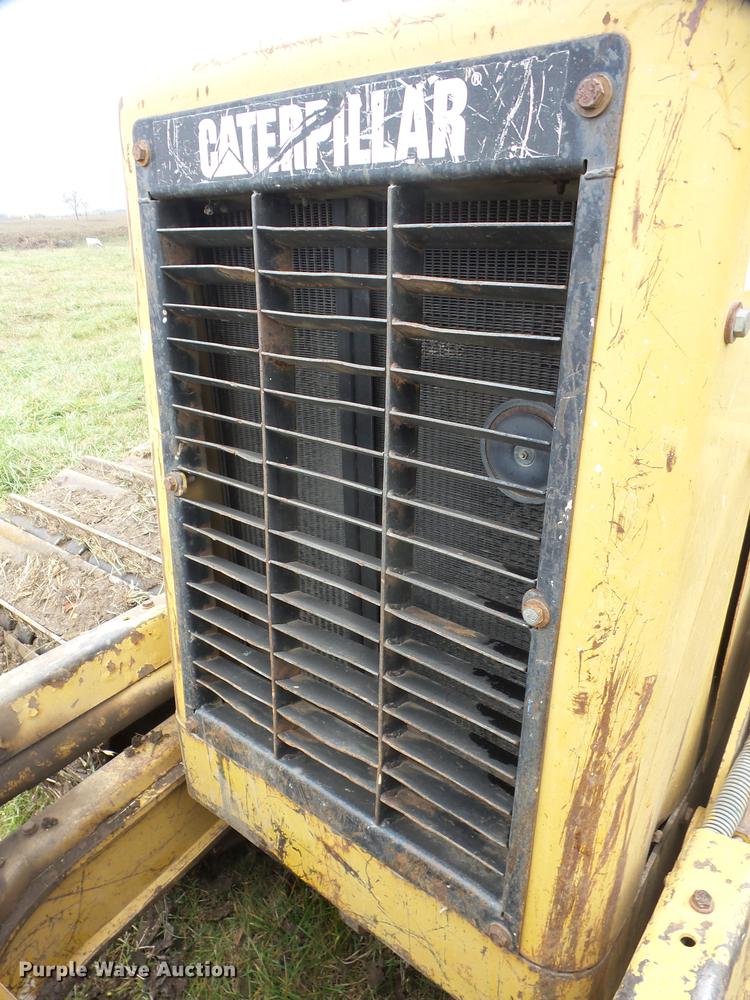 image for item K6329 2001 Caterpillar D5G LGP dozer