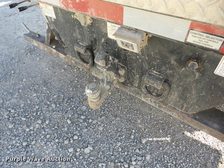 image for item K6333 2008 Sterling Bullet bucket truck