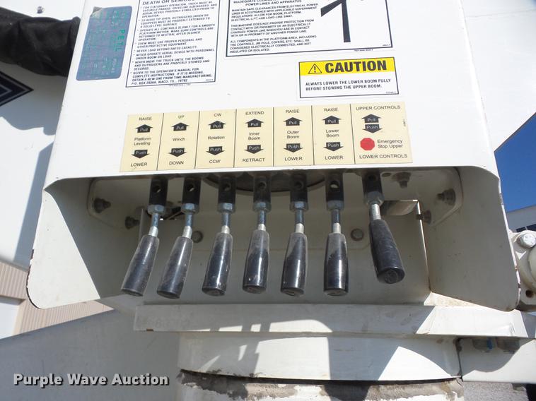 image for item K6333 2008 Sterling Bullet bucket truck