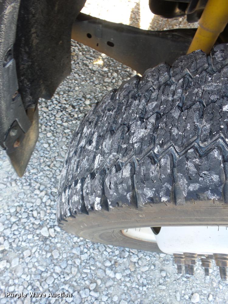 image for item K6334 2010 Ford F550 Super Duty bucket truck