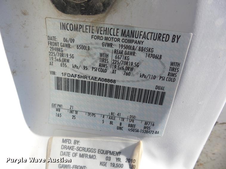 image for item K6334 2010 Ford F550 Super Duty bucket truck