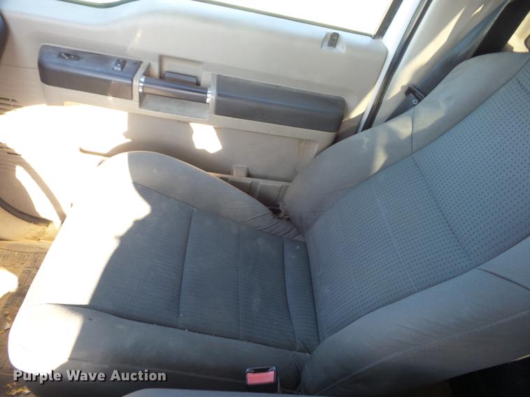 image for item K6334 2010 Ford F550 Super Duty bucket truck