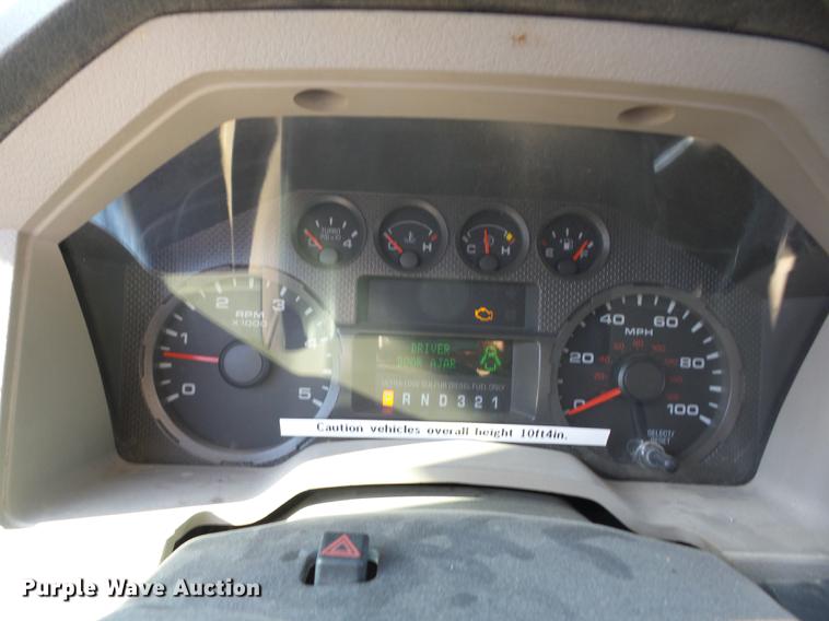 image for item K6334 2010 Ford F550 Super Duty bucket truck